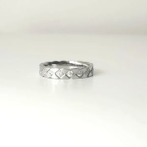 Diamond Pattern Ring